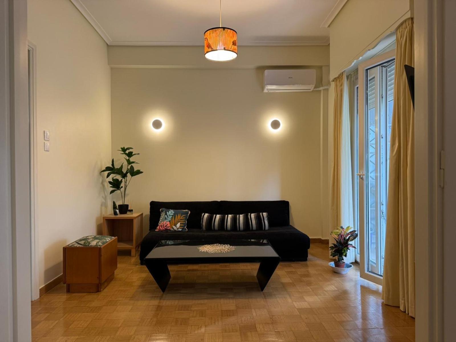 Cozy Place At The Center Of Apartment